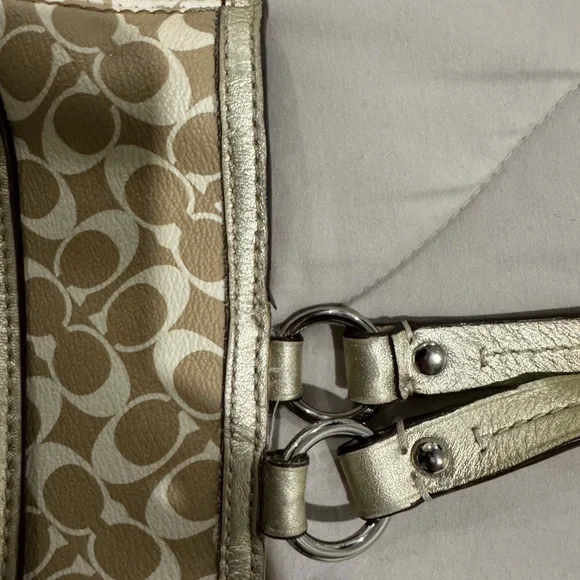 Stylish Gold and Tan Women's Bag - Picture 8 of 8